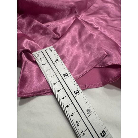 NEW Frederick's of Hollywood Delphine Satin Lace Sleep Set Plus 1X Pink NWT - Picture 9 of 12